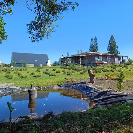 The Jbaynian Guesthouse Jeffreys Bay Exterior photo