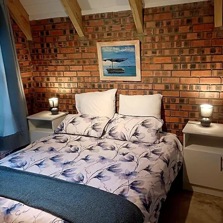 The Jbaynian Guesthouse Jeffreys Bay Room photo